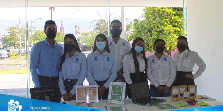 El Instituto Tecnológico Superior de Apatzingán, estuvo presente en el evento «Michoacán Emprende»